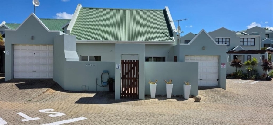 2 Bedroom Property for Sale in Stilbaai Wes Western Cape